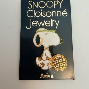 Snoopy Cloisonné Tennis Pin - Aviva